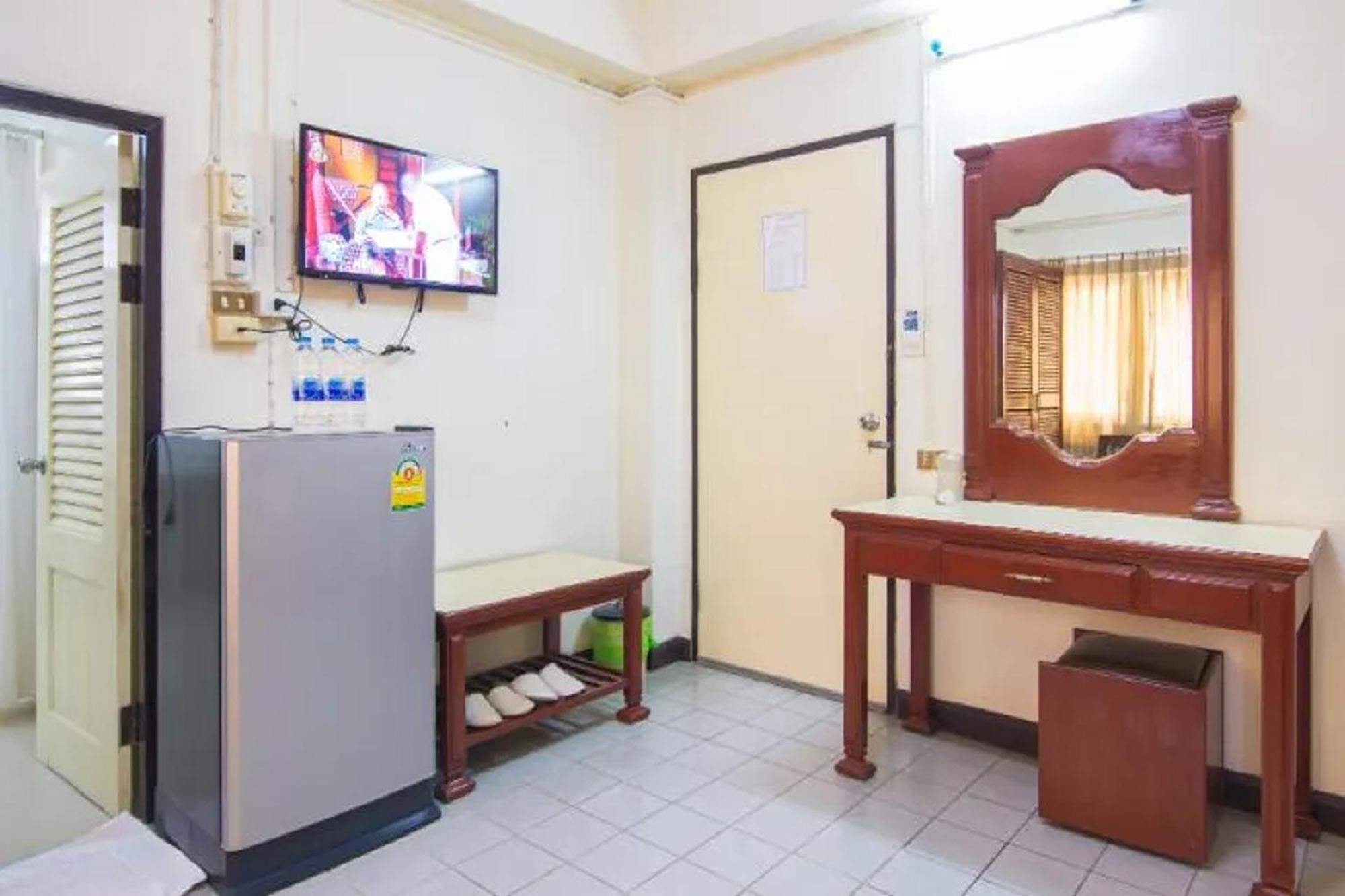 Khelang Nakorn Hotel Lampang Exterior photo
