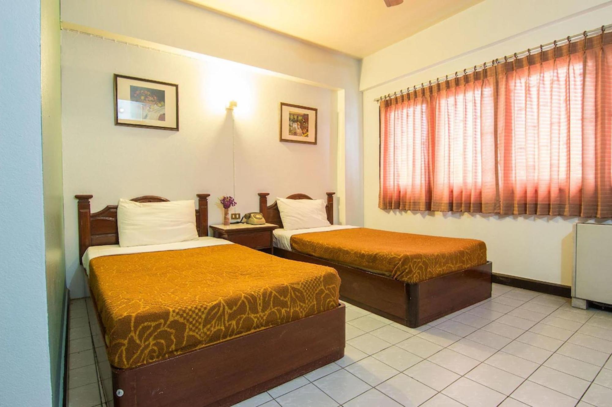 Khelang Nakorn Hotel Lampang Exterior photo